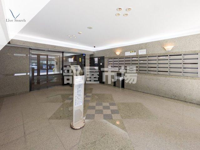 ルーブル森下弐番館のロビー