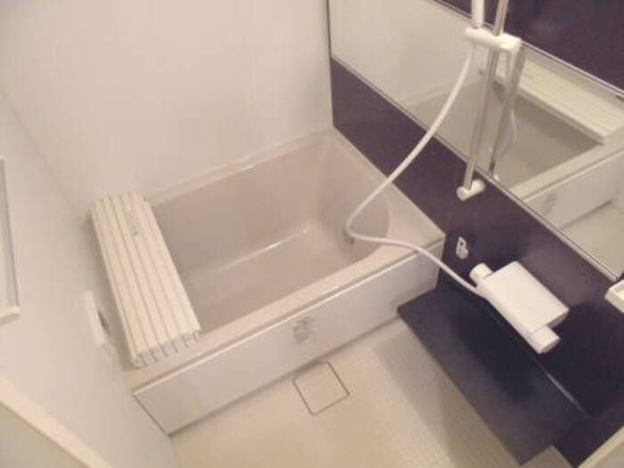 メゾンクレール墨田の浴室