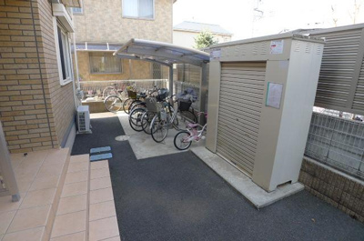 【エントランス】 | シャルマンおおたかの森