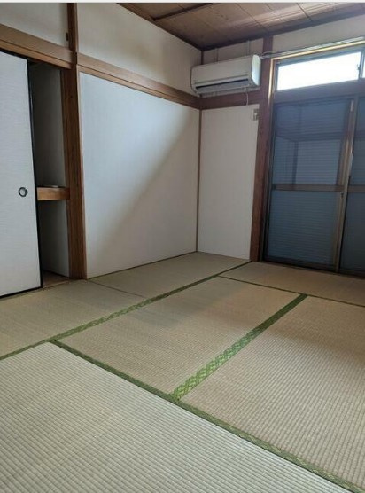 メグミハイツの居間・リビング