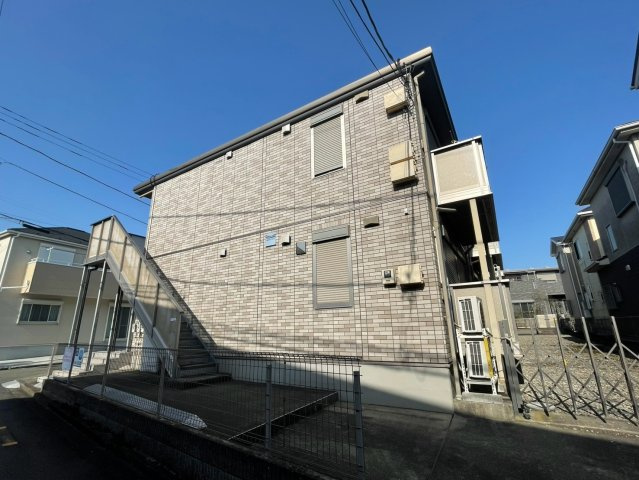 Amour Coatの外観
