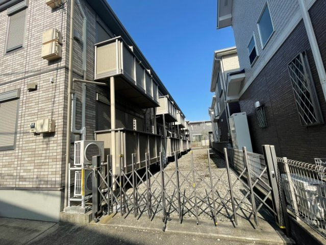 Amour Coatの外観