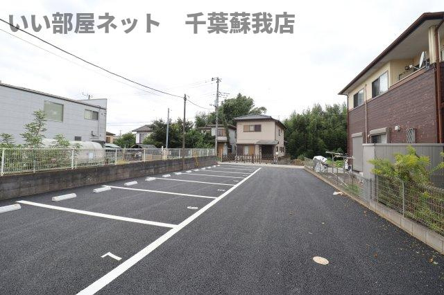 アルプスの駐車場|駐車場があります