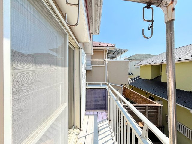 泉区領家1　中古戸建てのバルコニー|◆広いバルコニーは寝室と子供部屋からアクセスできる2WAY動線。お布団も洗濯物もたくさん干せます！！