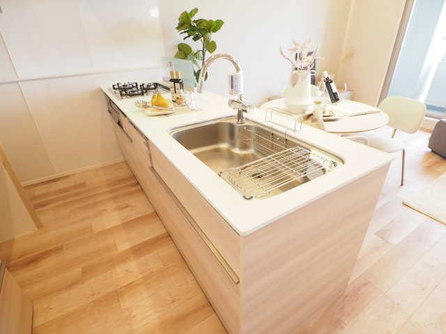 ３口ガスキッチン・食洗器（2025年9月撮影）