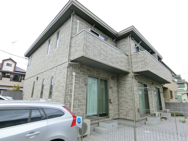 Revision国分寺の外観