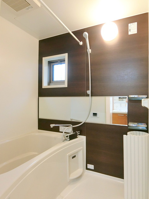 Revision国分寺の浴室