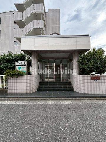 プレミールのエントランス