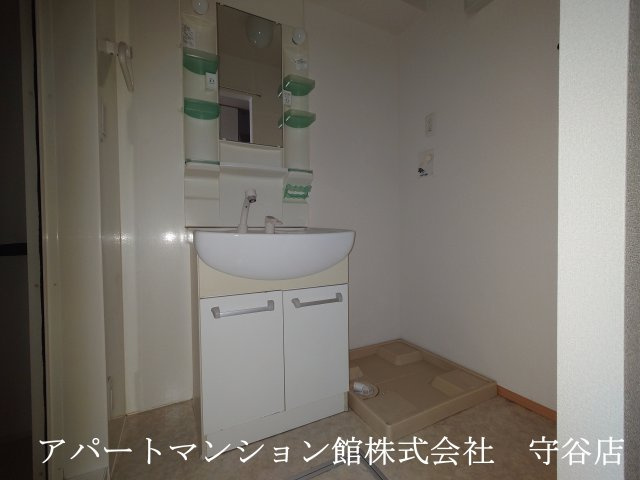 第二AMビルの独立洗面台