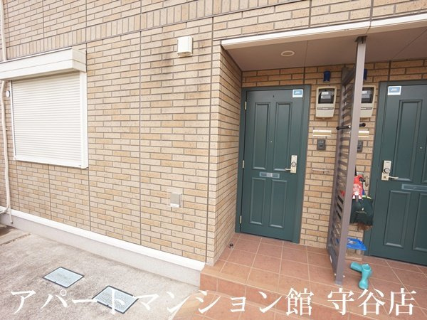 アモールⅡAのエントランス