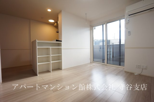 Sereno MORIYAⅡの居間・リビング|類似です