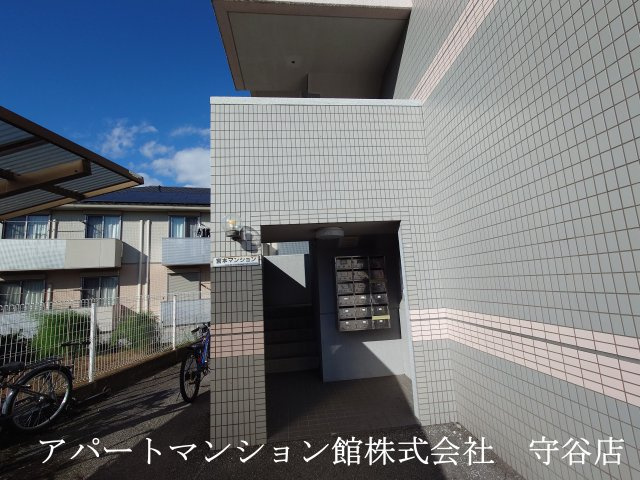 宮本マンションのエントランス