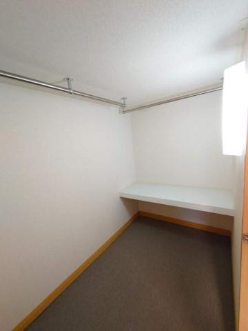 レオパレスエターナルⅠの収納