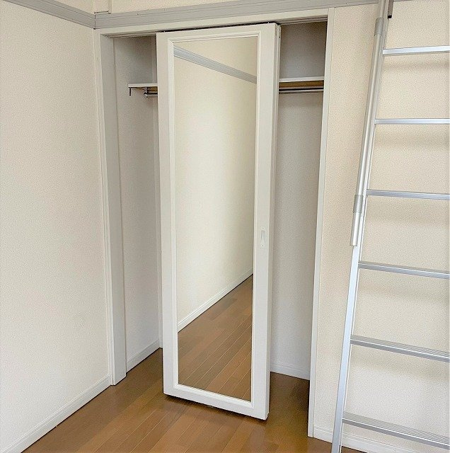 レオパレス中山の収納