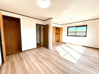 【洋室】 | 下松市東陽２丁目戸建 | 2階洋室約12.5帖