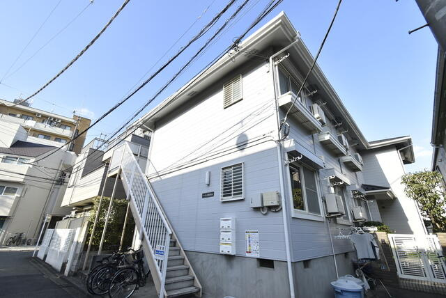 狛江市東和泉1丁目のアパートの画像