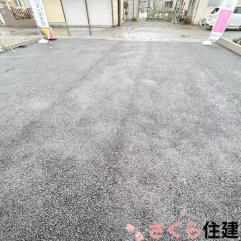 大田原市浅香第9　1号棟の駐車場|駐車場並列3台可能です！