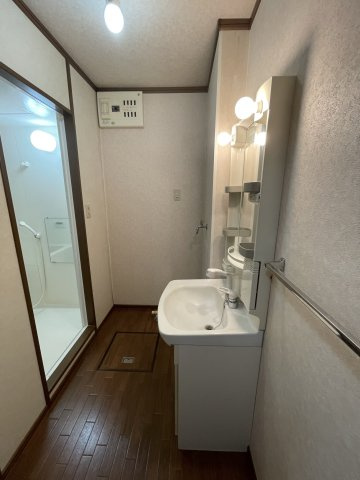 ヴィヴァン・ノールの洗面所|イメージとして同建物他部屋を表示しています