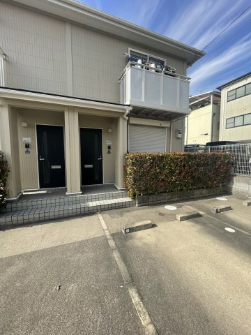 ヴィヴァン・ノールの駐車場