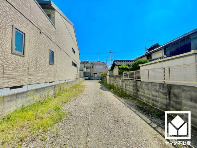 伏見区久我石原町の外観