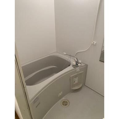 【浴室】 | リヴェール南町 | 日々の疲れを癒すお風呂付です　※参考写真です