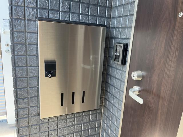 【玄関】 | （仮称）千葉市中央区矢作町新築アパート | 宅配ボックス（イメージ）