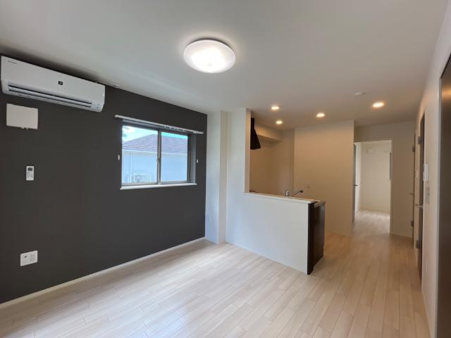 【居間・リビング】 | （仮称）千葉市中央区矢作町新築アパート | リビング（イメージ）