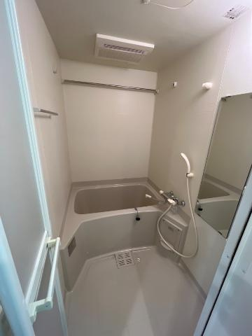 Arrive　Palace　元浜(アライブ　パレス　モトハマ)の浴室|バス