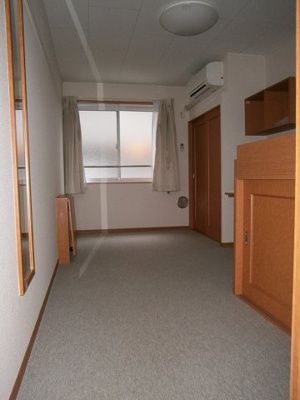 【居間・リビング】 | レオパレスアメジスト諏訪野