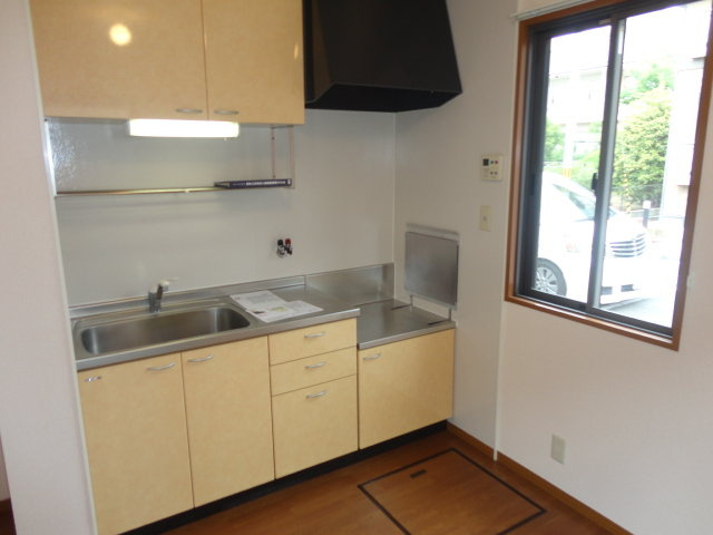 ラフィーネ結崎Ａの居間・リビング