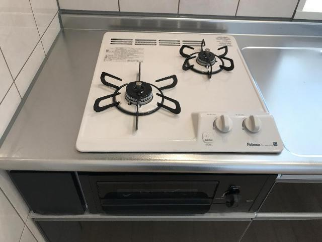 エピナールのキッチン|2口ガスコンロ