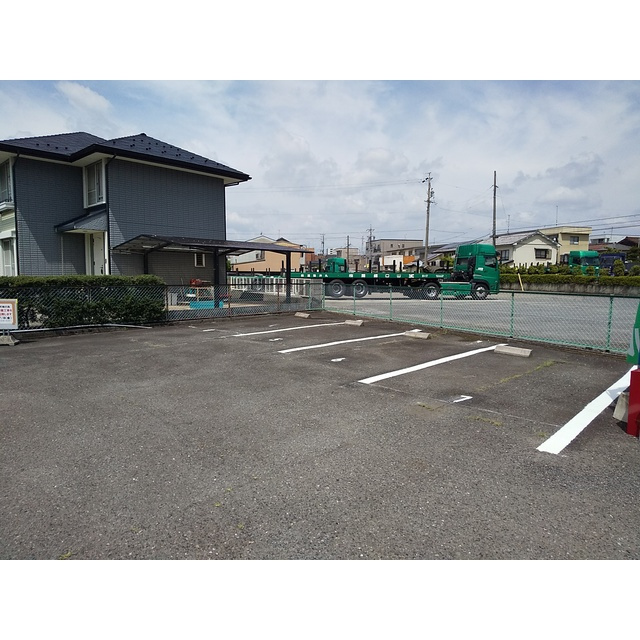 岐阜市本荘中ノ町６丁目の駐車場の外観