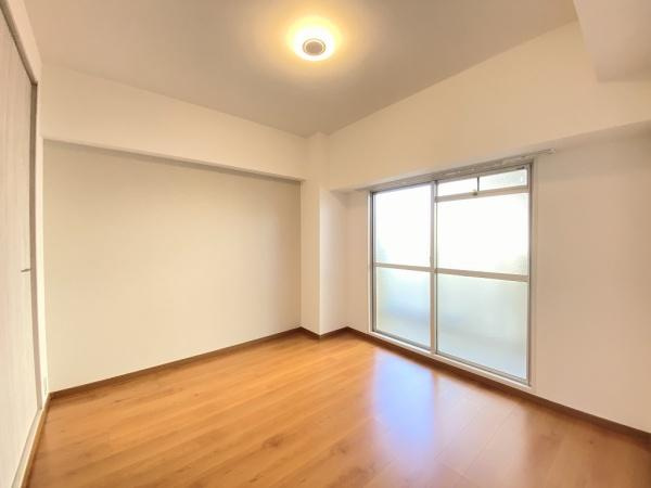 【寝室】 | メゾンドール明石山ノ手台