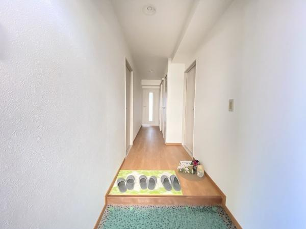 【玄関】 | メゾンドール明石山ノ手台