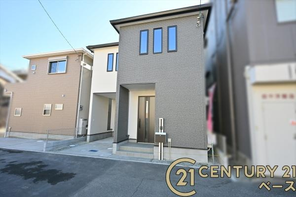 ファーストタウン川原城町　１号棟 ／新築一戸建の駐車場|■現地撮影写真■コンビニが周辺に近接していますので、毎日のお買い物も楽々です！