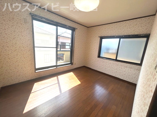 【洋室】 | 揖斐郡大野町中古住宅699万円！お車スペース2台可能！一部リフォーム済みの4LDK！ | 揖斐郡大野町中古住宅699万円！お車スペース2台可能！一部リフォーム済みの4LDK！