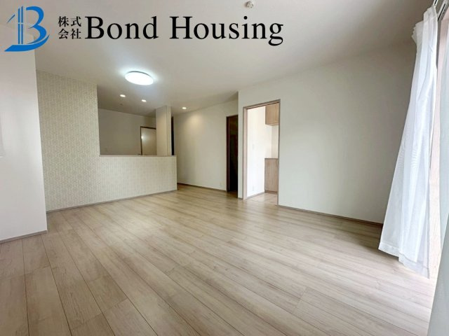 小中学校徒歩10分圏内・JR朝霧駅徒歩19分　大蔵谷奥の居間・リビング