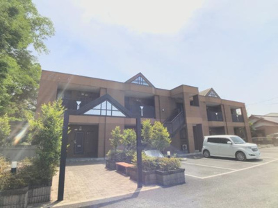 【駐車場】 | アシューレ | 外観写真（昼）