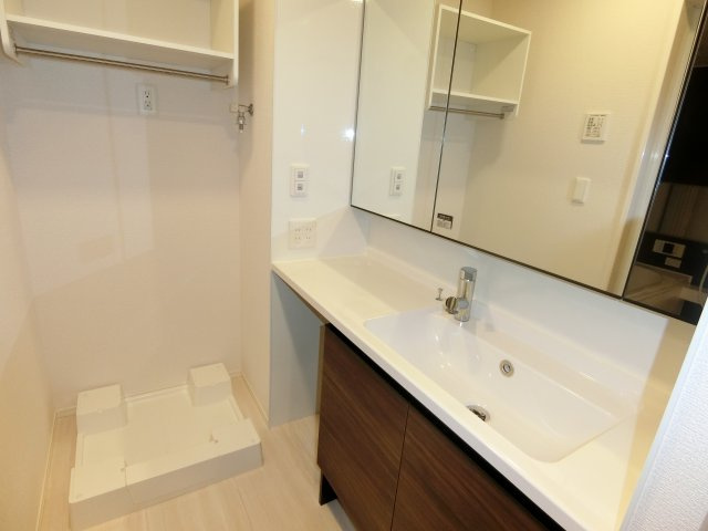 【洗面所】 | ラ　フレーズ