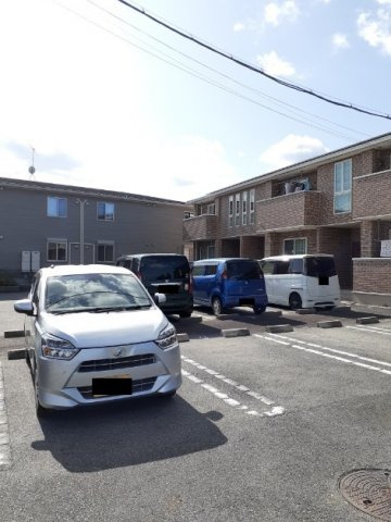 花水木　二番館の駐車場|駐車場完備です