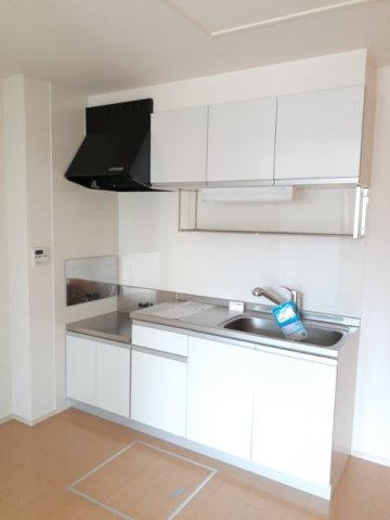 花水木　二番館のキッチン|コンパクトなキッチンで掃除もラクラク