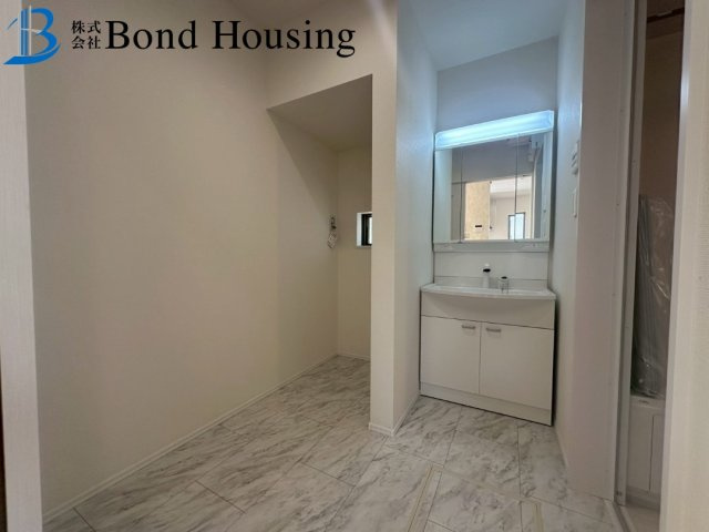 「LDK19.7帖」「並列2台駐車可」神陵台9丁目 全2棟2号棟のその他