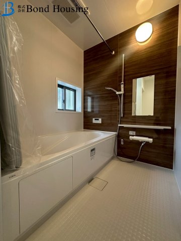 「LDK19.7帖」「並列2台駐車可」神陵台9丁目 全2棟2号棟の浴室