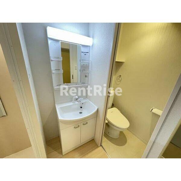 A・City一宮三条の洗面所