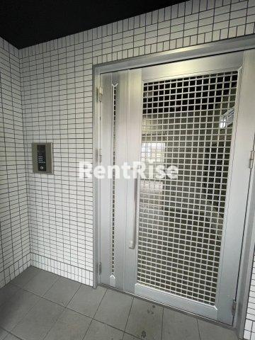 A・City一宮三条のエントランス