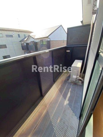 DUPLEX三ツ井のバルコニー