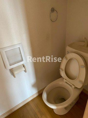 DUPLEX三ツ井のトイレ