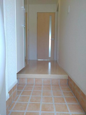 ベルメゾン・フルールの玄関|収納もある玄関です