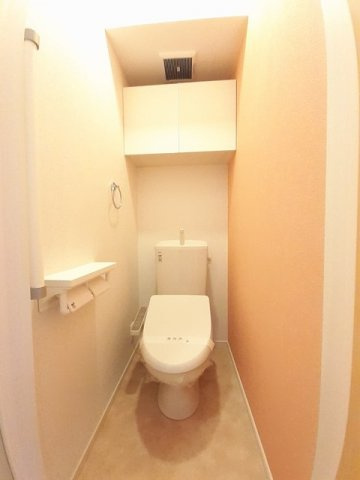 エムロード　Ｂのトイレ|コンパクトで使いやすいトイレです