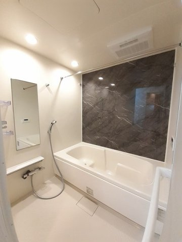 エムロード　Ｂの浴室|コンパクトで使いやすいお風呂です